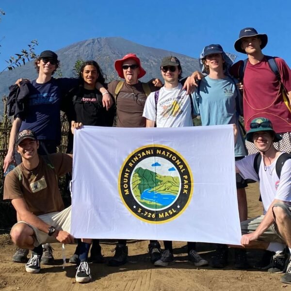 Rinjani Trekking Guide